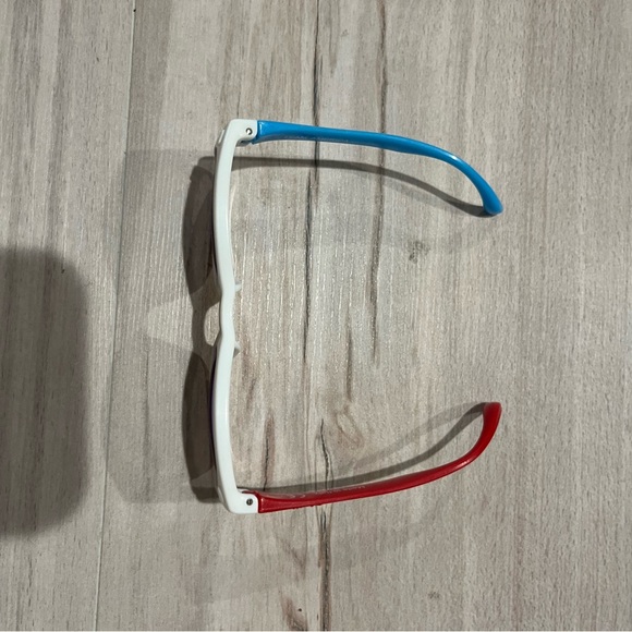 Ro-sham-bo Shades Red, White and Blue baby Sunglasses with Blue Lenses - Picture 4 of 12